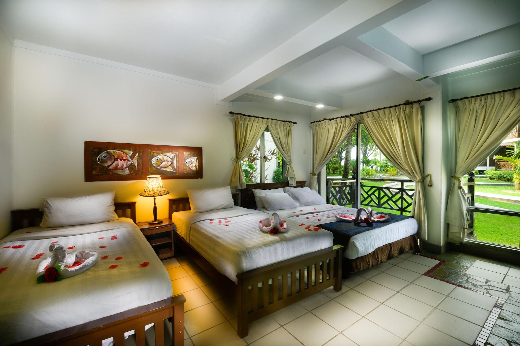 Paya Beach Spa & Dive Resort Kampung Genting Exteriör bild