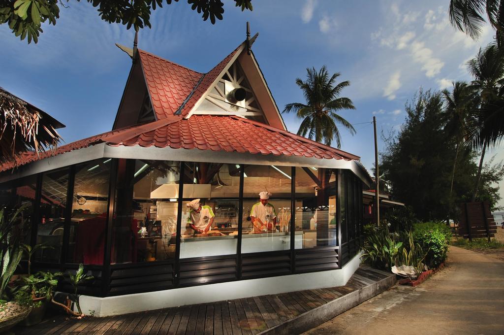 Paya Beach Spa & Dive Resort Kampung Genting Exteriör bild