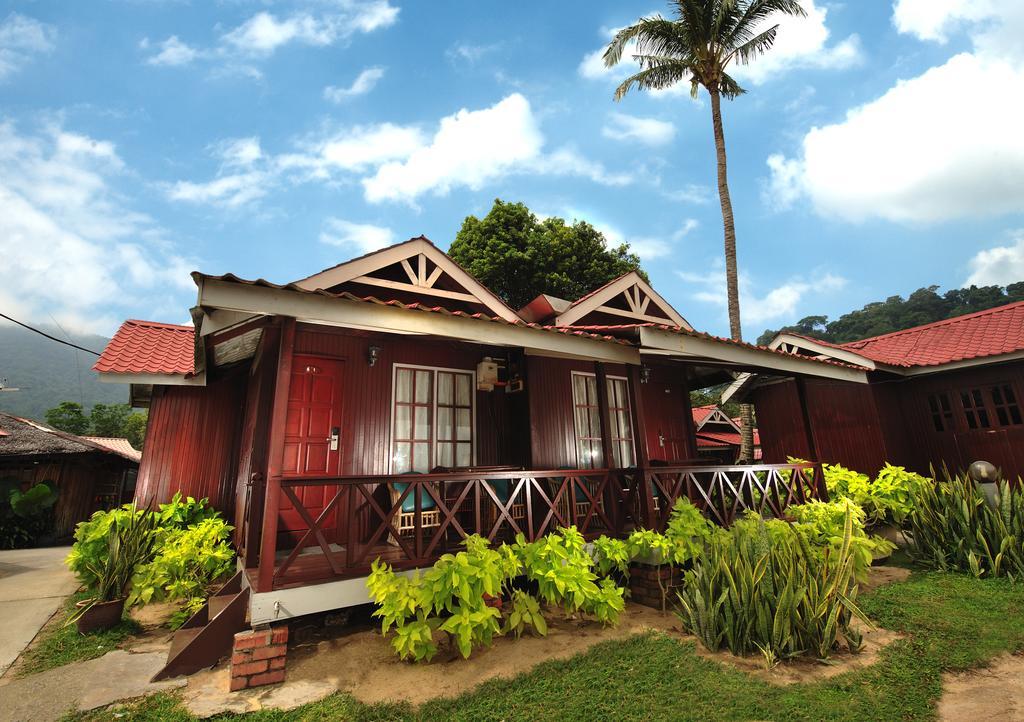 Paya Beach Spa & Dive Resort Kampung Genting Rum bild